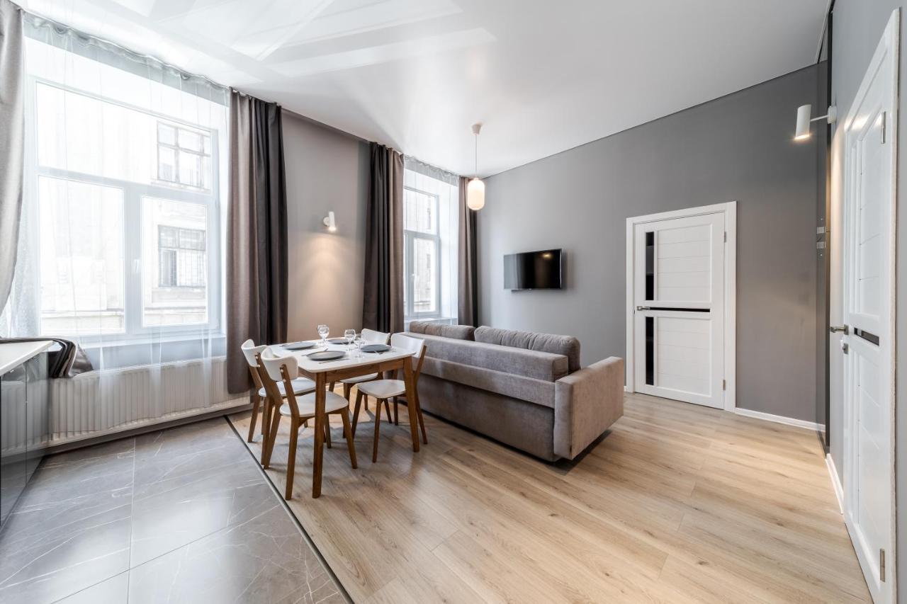 Inshiapartments On Popovycha Str 2 Lviv Eksteriør bilde